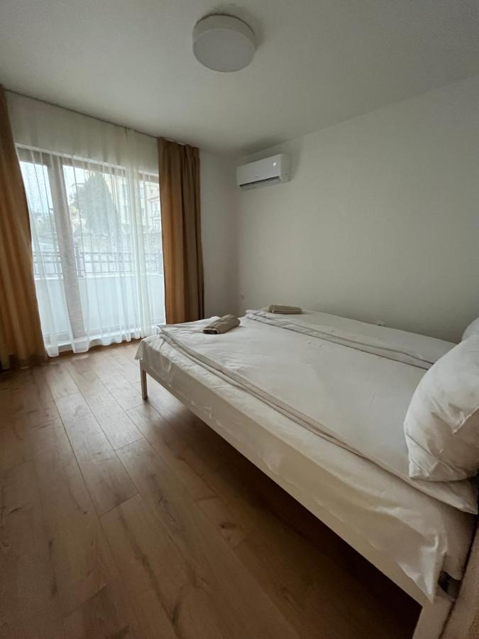 וארנה Kati Apartments מראה חיצוני תמונה