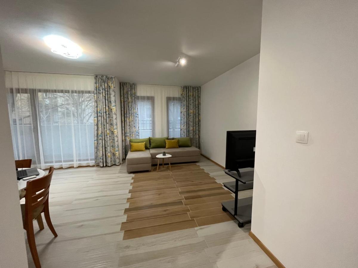 וארנה Kati Apartments מראה חיצוני תמונה